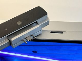 Lenovo Yoga AIO 7 27ACH recenze foto 17