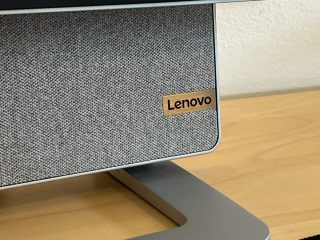 Lenovo Yoga AIO 7 27ACH recenze foto 19