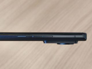 Motorola-Edge-30-ultra-recenze-09