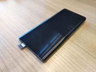 Motorola-Edge-30-ultra-recenze-11