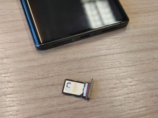 Motorola-Edge-30-ultra-recenze-13