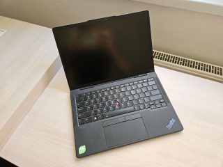 Pohled na ThinkPad X13s