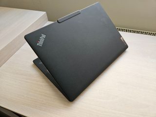 ThinkPad X13s