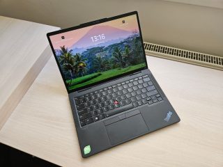 Pohled na ThinkPad X13s