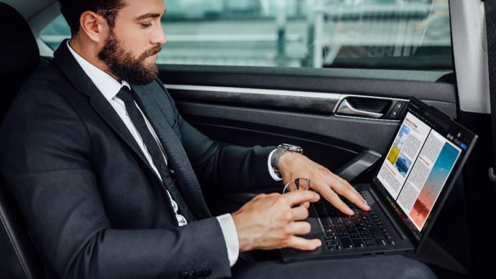 05 ThinkPad T14s 6 Business Car