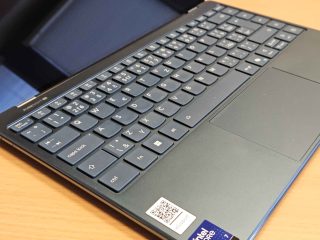 Lenovo Yoga Slim 14 - 02