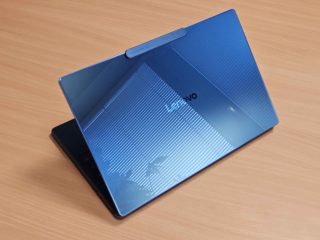 Lenovo Yoga Slim 14 - 03