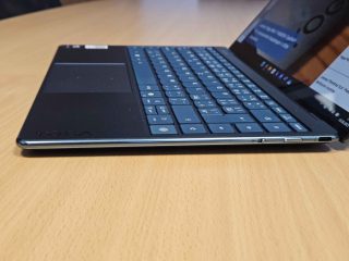 Lenovo Yoga Slim 14 - 18