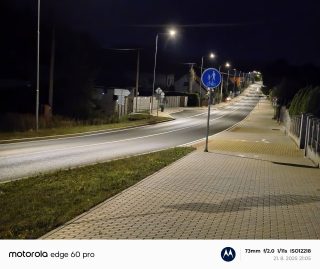 Podpis - teleobjektiv