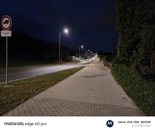 Přirozený - hlavní objektiv